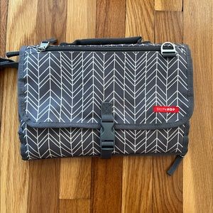 skip hop portable baby changing pad.